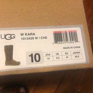 UGGS!!! BRAND NEW - Never worn!